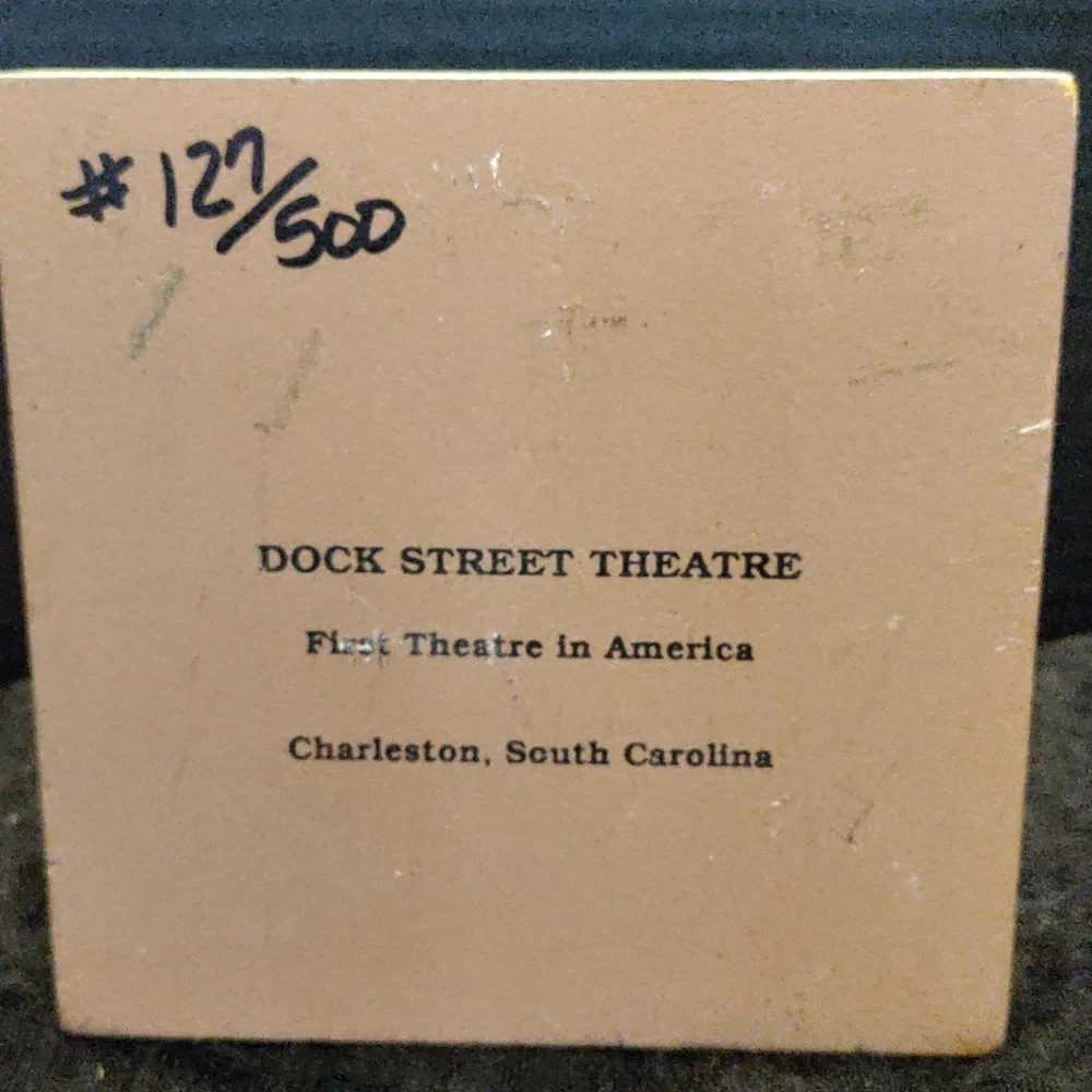 Vintage wooden signed numbered Charleston building - Picture 2 of 16